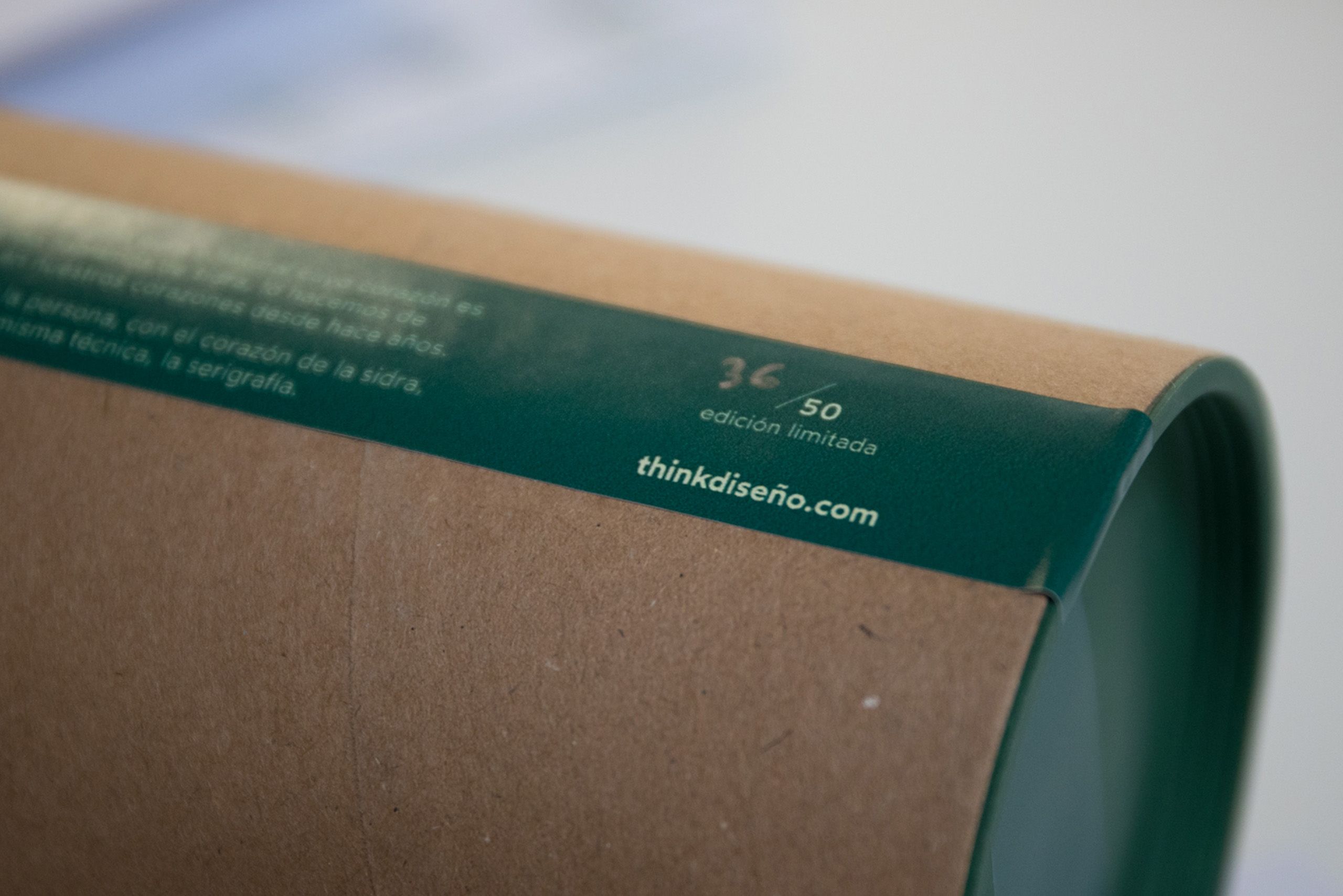 Proyecto ilustración Lo llevamos dentro. packaging